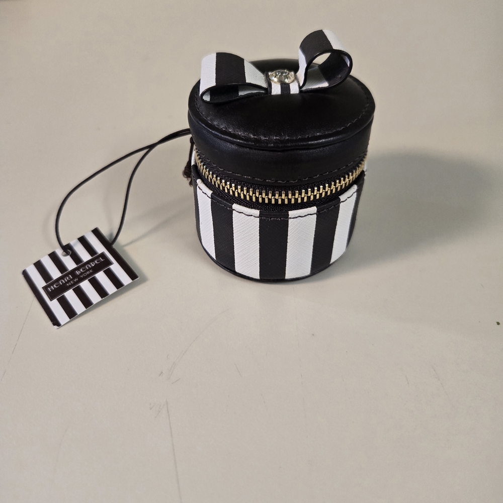 Henri Bendel Ring Box Brand New With Tags.